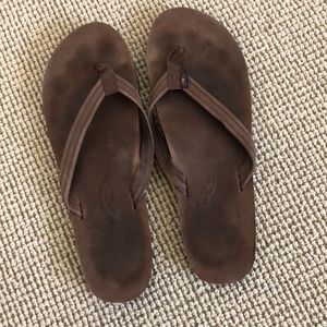 Women’s rainbow flip flops